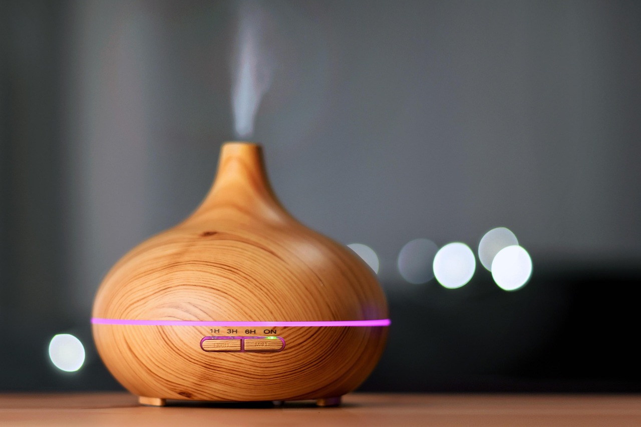 Litsea Cubeba Diffuser Blends: 10 Lemon-Bright Recipes